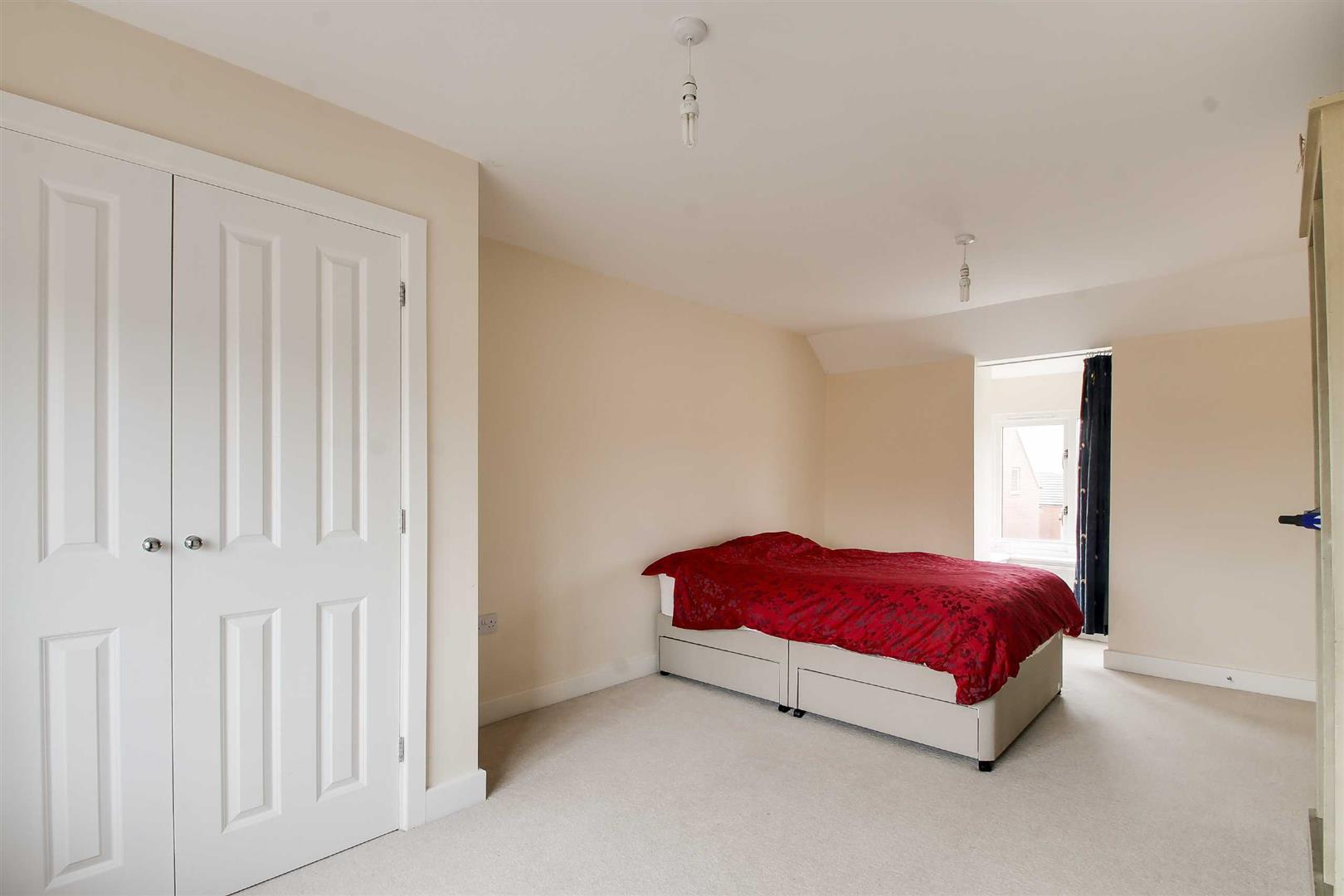 Warwick Avenue, Broughton, Milton Keynes
